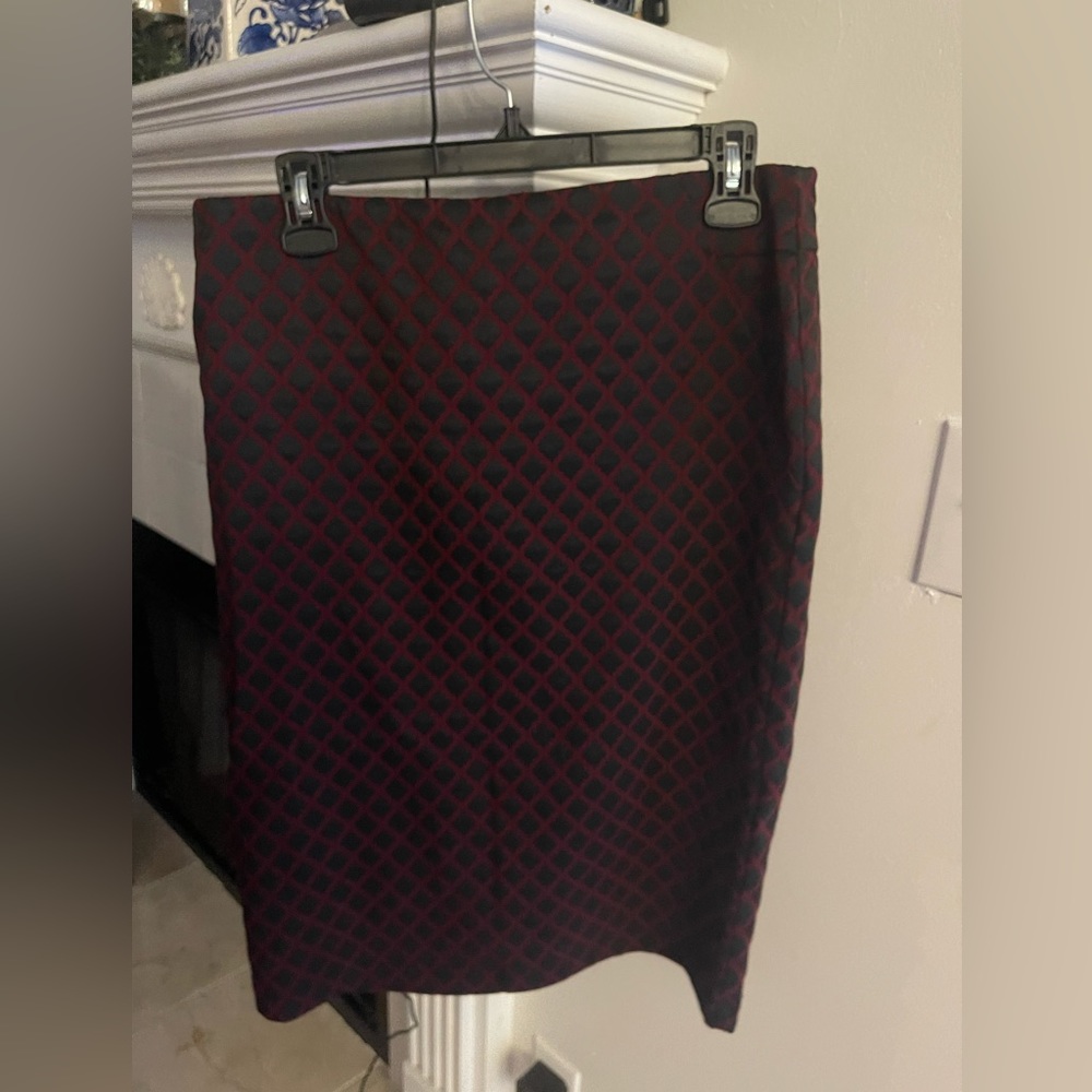 Burgundy Pencil skirt